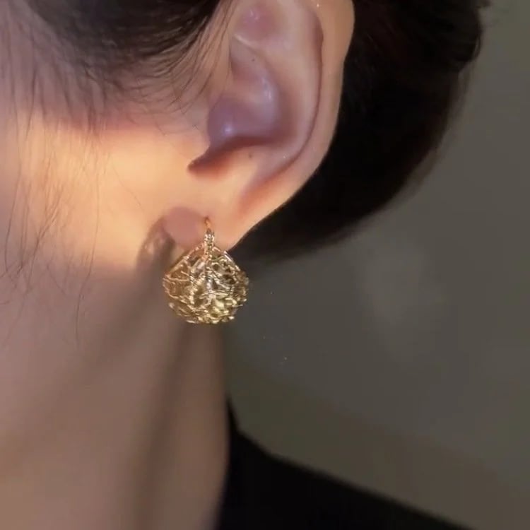 Fashion Cutout Earrings 💕💕